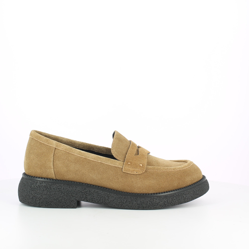 ADENIKE-SUEDE-SIGARO - immagine 4